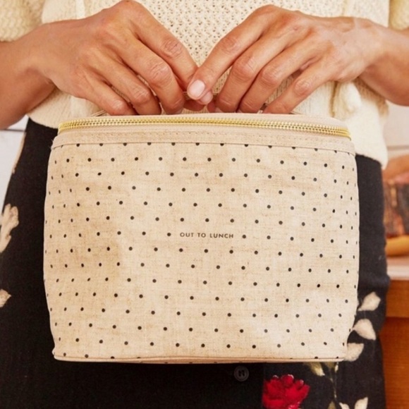 kate spade Handbags - Kate Spade “Out To Lunch” Lunch Bag